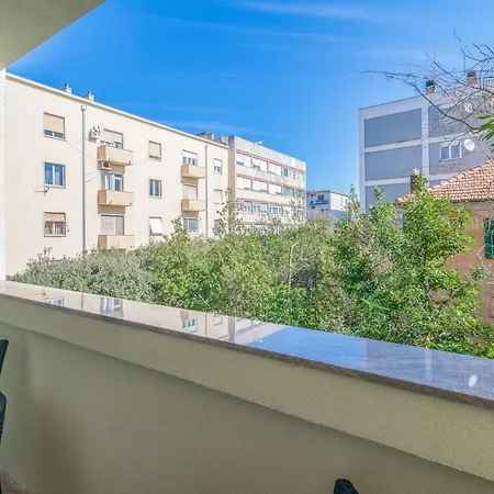 Appartement Ruzmarin - New